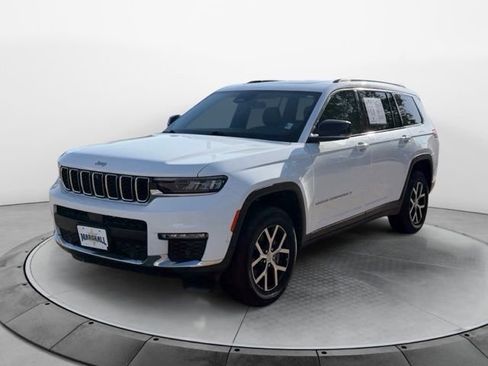 Used 2024 Jeep Grand Cherokee L Limited w/ Luxury Tech Group II AWD/4WD image 7