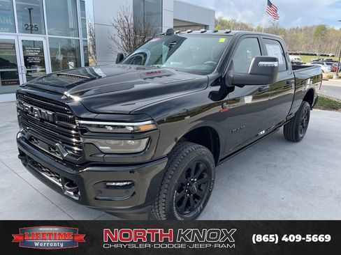 New 2026 RAM 2500 Laramie AWD/4WD image 1