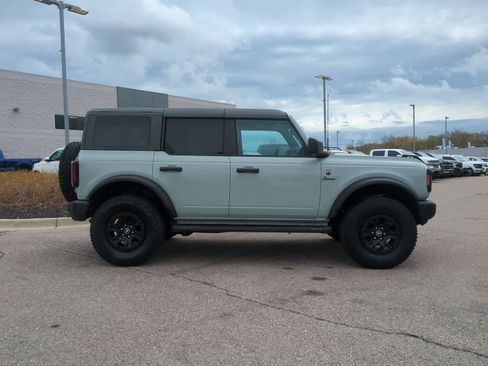 Used 2022 Ford Bronco Big Bend w/ Sasquatch Package AWD/4WD image 9