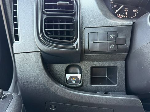 Used 2023 RAM ProMaster 2500 FWD image 18