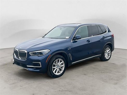 Used 2023 BMW X5 xDrive45e w/ Executive Package image 1