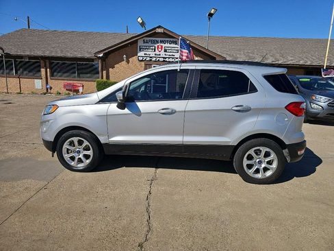 Used 2021 Ford EcoSport SE w/ SE Convenience Package image 6