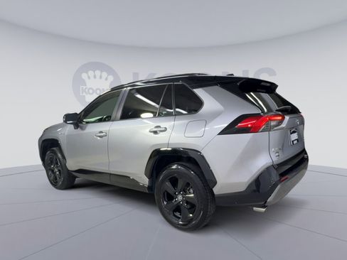 Used 2020 Toyota RAV4 XSE w/ All Weather Liner Package AWD/4WD image 8