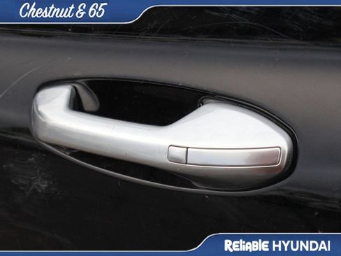 Used 2020 Hyundai Palisade Limited FWD image 23