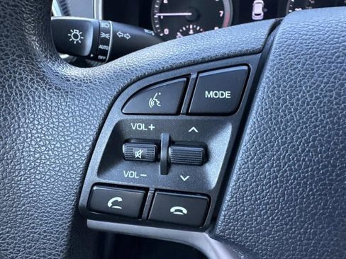 Used 2021 Hyundai Tucson SE image 24