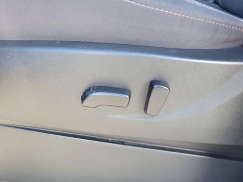 Certified 2023 Nissan Frontier SV w/ Midnight Edition Package image 23