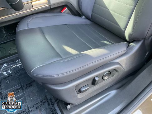 Used 2025 GMC Hummer EV 2X image 22