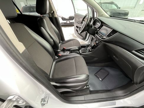Used 2019 Buick Encore Preferred image 35