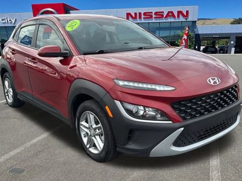 Used 2023 Hyundai Kona SE image 1