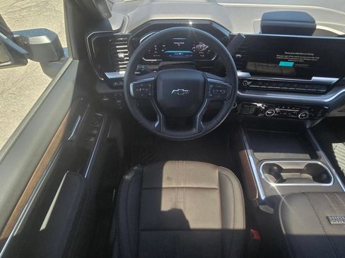 New 2026 Chevrolet Silverado 2500 High Country w/ Midnight Edition AWD/4WD image 10