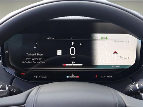 New 2025 Land Rover Range Rover SE image 22