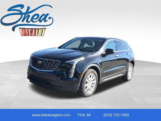 Used 2023 Cadillac XT4 Luxury w/ Cold Weather Package AWD/4WD image 1