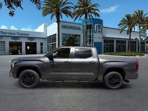 Used 2024 Toyota Tundra SR5 w/ SR5 Premium Package AWD/4WD image 5