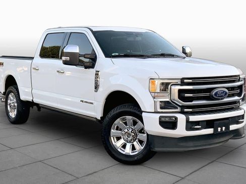 Used 2022 Ford F250 Platinum AWD/4WD image 3