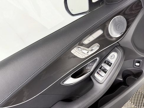 Used 2015 Mercedes-Benz C 300 Sedan image 28