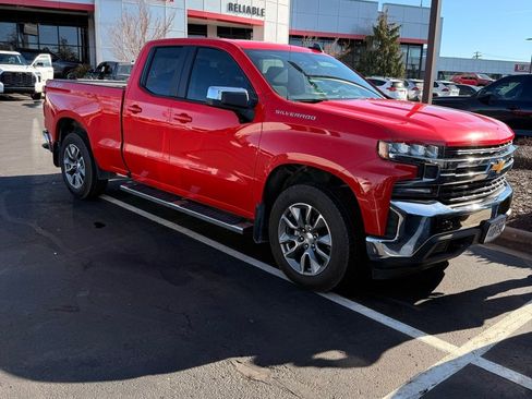 Used 2020 Chevrolet Silverado 1500 LT w/ All-Star Edition image 2