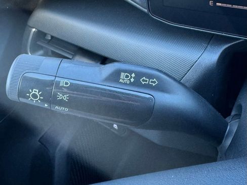 New 2025 Kia K4 LXS image 15