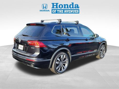 Used 2020 Volkswagen Tiguan SEL Premium R-Line w/ 3rd Row Seat Package image 4