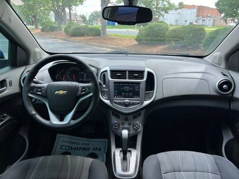 Used 2019 Chevrolet Sonic LT w/ Convenience Package FWD image 25