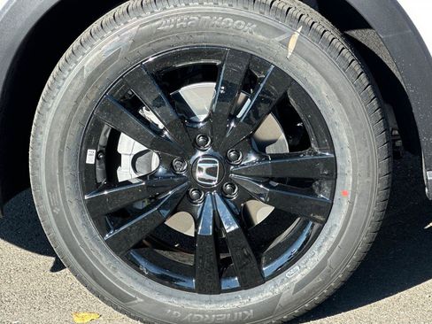 New 2026 Honda HR-V Sport image 32