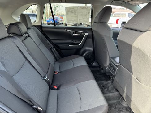 Used 2024 Toyota RAV4 AWD Hybrid image 35