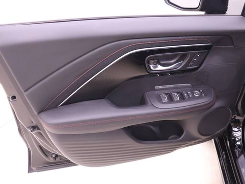 Used 2025 Acura ADX A-Spec image 12