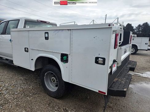 Used 2022 Chevrolet Silverado 3500 W/T w/ WT Fleet Convenience Package AWD/4WD image 3
