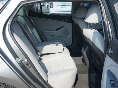 Used 2013 Kia Optima LX w/ Convenience Plus Pkg image 28