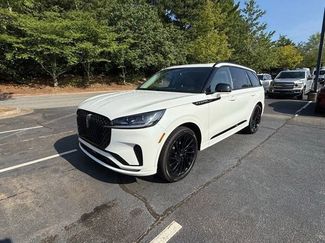 New 2025 Lincoln Aviator Reserve w/ Jet Appearance Package video 2