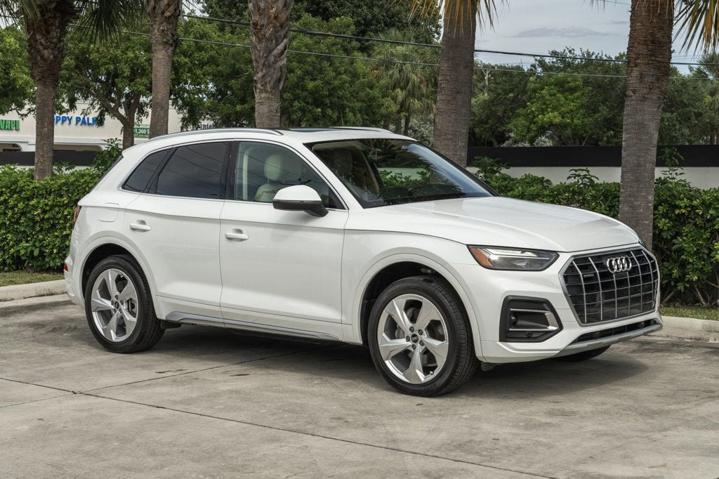 Used 2021 Audi Q5 2.0T Premium Plus w/ Premium Plus Package AWD/4WD image 10