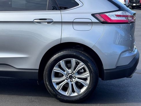 Used 2024 Ford Edge Titanium AWD/4WD image 37