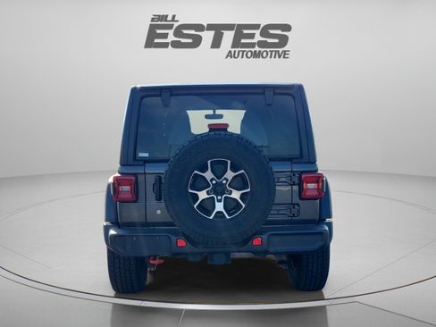 Used 2019 Jeep Wrangler Unlimited Rubicon AWD/4WD image 3