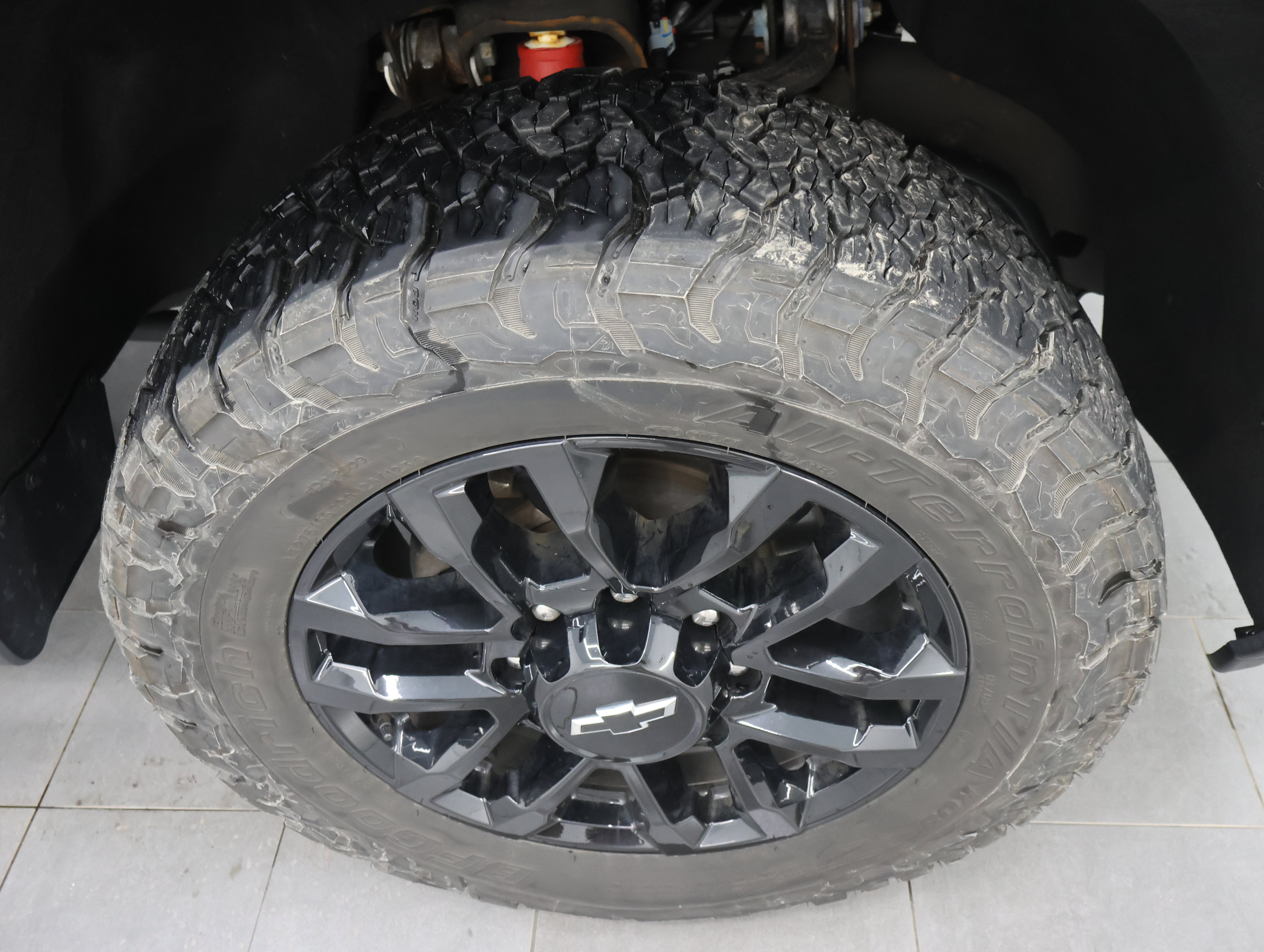 Used 2025 Chevrolet Silverado 2500 LT w/ Trail Boss Package AWD/4WD image 3