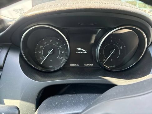 Used 2020 Jaguar E-PACE AWD/4WD image 6
