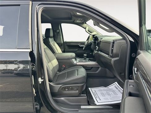 Used 2024 Chevrolet Silverado 1500 LTZ w/ LTZ Premium Package image 15