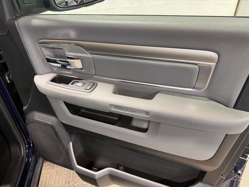 Used 2018 RAM 1500 Big Horn AWD/4WD image 14