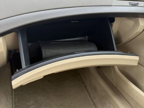 Used 2010 Honda Accord LX image 18