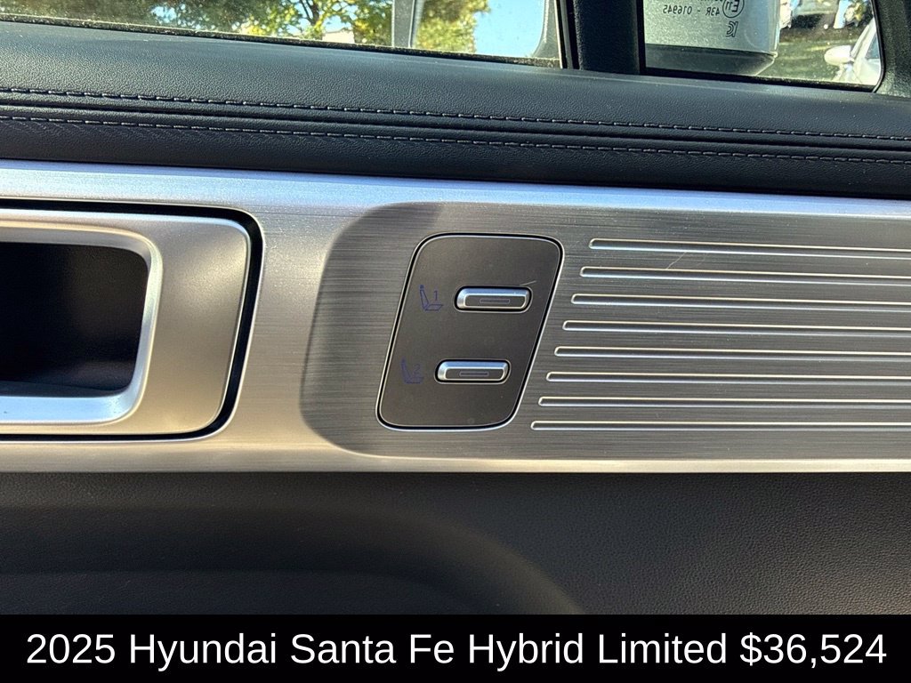 Used 2025 Hyundai Santa Fe Limited FWD image 13