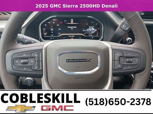 New 2025 GMC Sierra 2500 Denali w/ Denali Reserve Package image 16