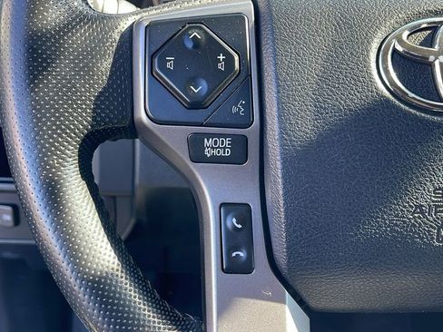 Used 2016 Toyota Tacoma SR5 image 26