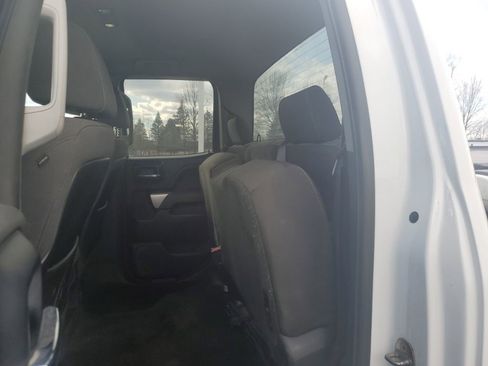 Used 2015 Chevrolet Silverado 2500 LT image 10