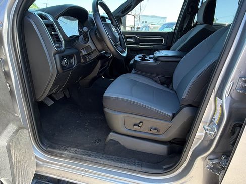 Used 2024 RAM 2500 Big Horn w/ Bed Utility Group image 16