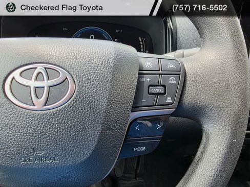 Certified 2025 Toyota Camry LE image 14