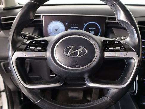 Used 2023 Hyundai Tucson SEL w/ Convenience Package FWD image 3