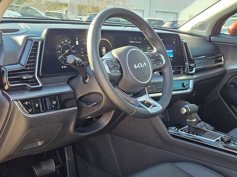 Certified 2023 Kia Sportage SX image 2