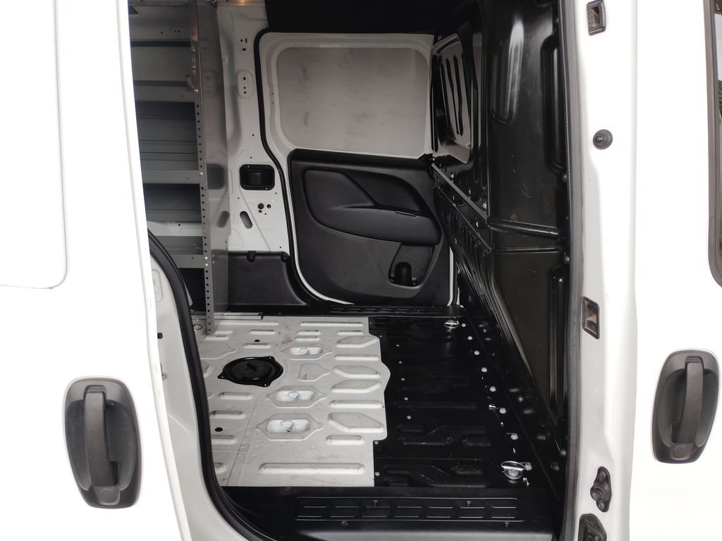 Used 2022 RAM ProMaster City Tradesman FWD image 14