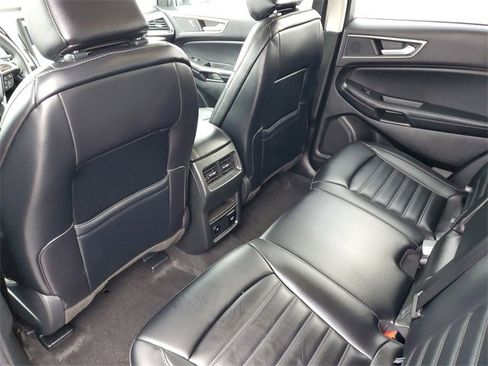 Certified 2024 Ford Edge SEL w/ Convenience Package image 30