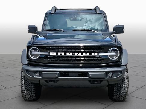 Used 2025 Ford Bronco Outer Banks w/ Sasquatch Package AWD/4WD image 4