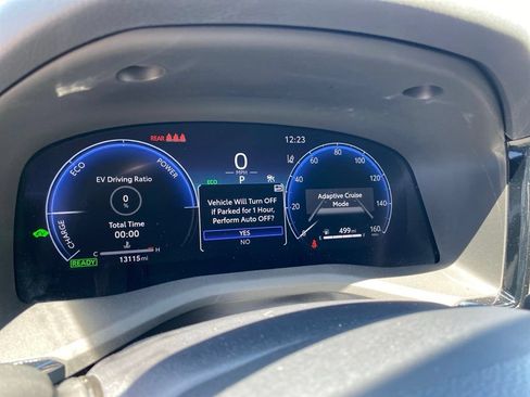 Used 2025 Toyota Camry XSE FWD image 7