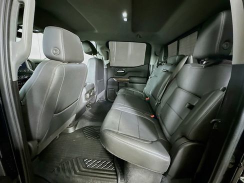 Used 2021 Chevrolet Silverado 1500 LT Trail Boss w/ Convenience Package II image 12